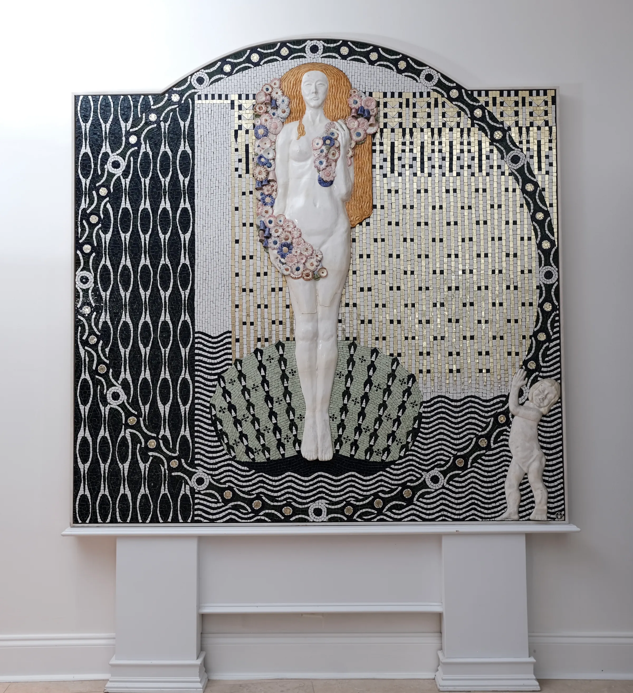 Forstner’s Venus II, view 1 of 14