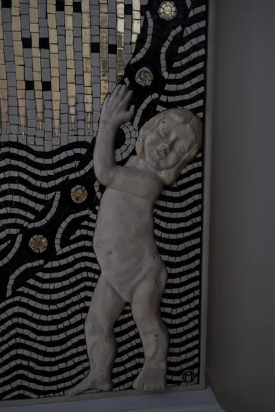 Forstner’s Venus II, view 3 of 14